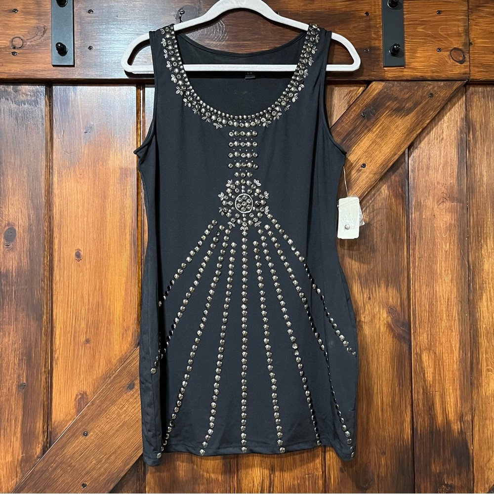 New vintage Forever 21 embellished tank top